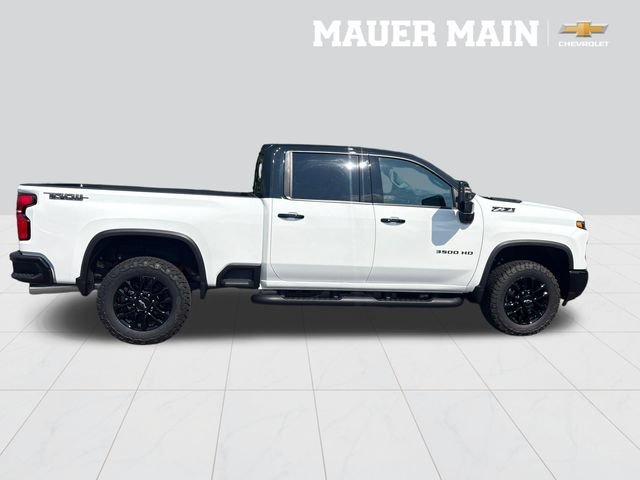 New 2026 Summit White Chevrolet LTZ image 7