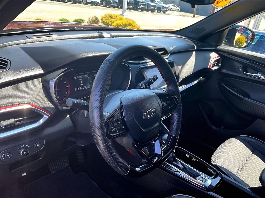 Used 2023 Red Chevrolet RS image 7