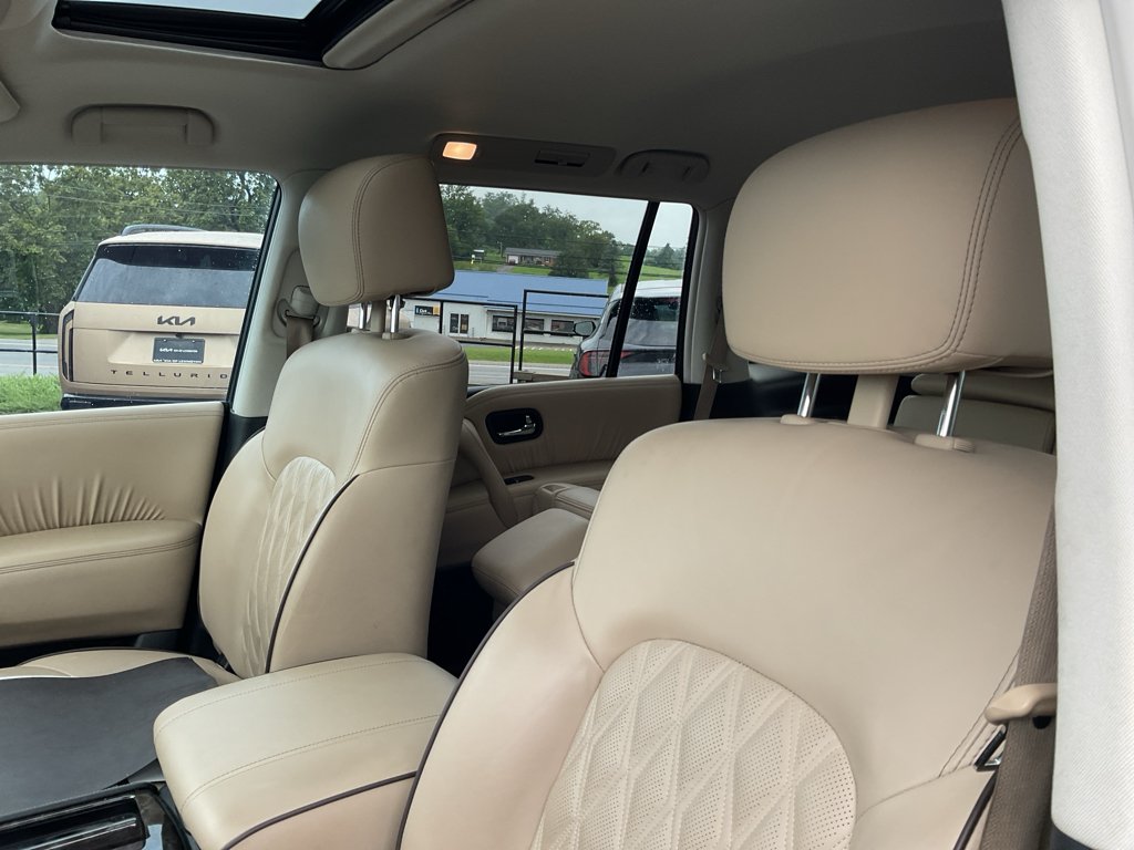 Used 2023 Hermosa Blue Pearl Nissan Platinum image 22