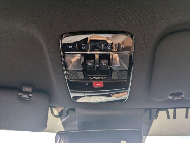 2024 Hyundai Santa Fe Limited - Photo 28