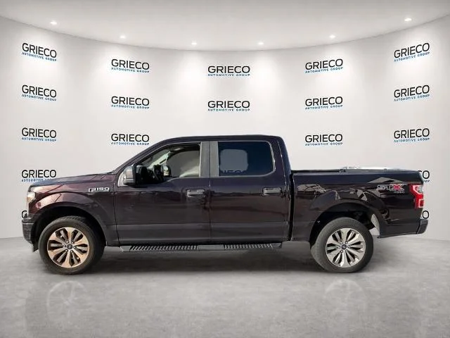 Used 2018 Magma Red Ford XL image 14