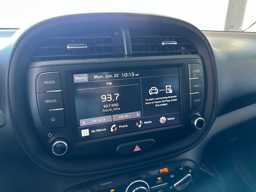 2025 Kia Soul LX - Photo 6
