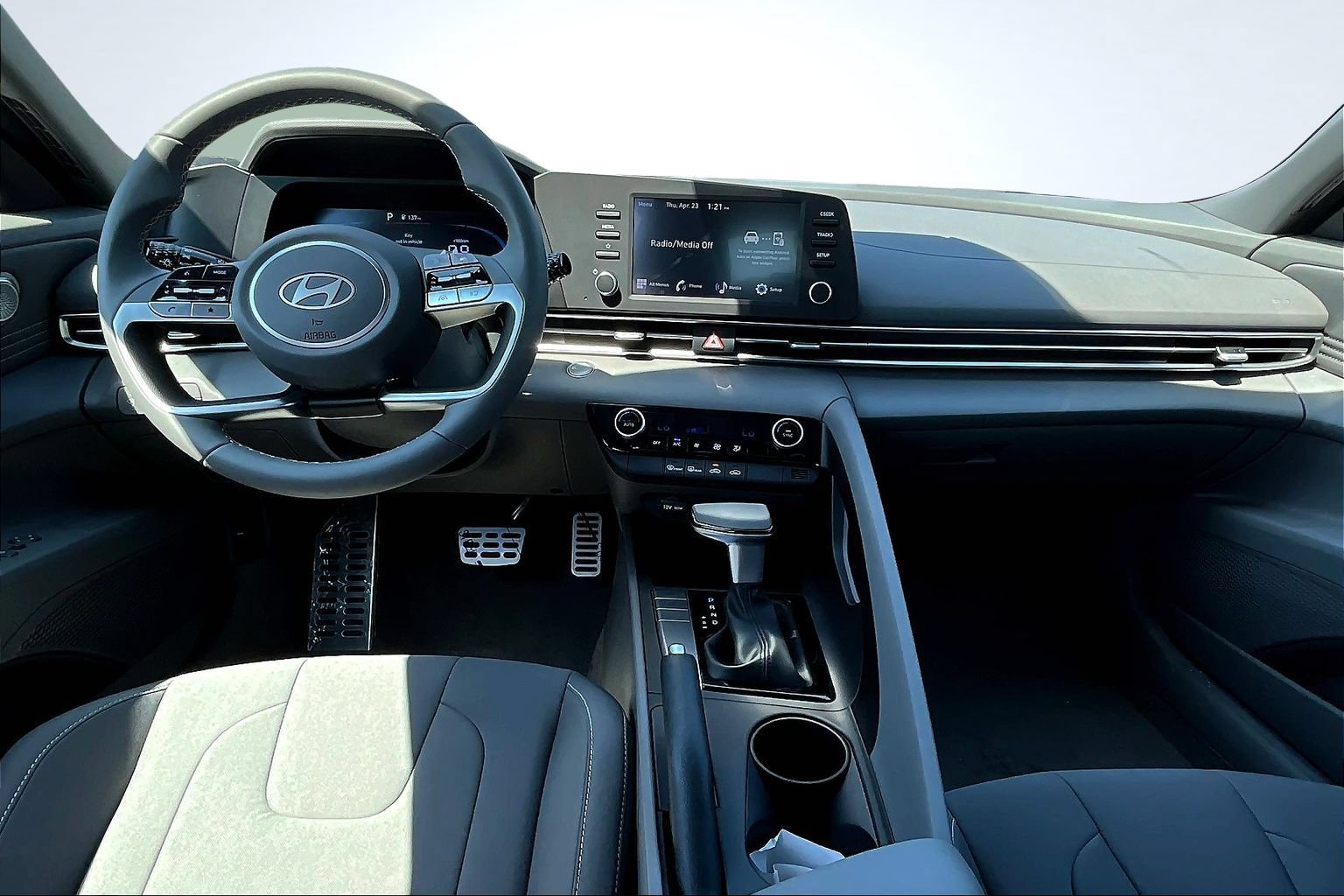 New 2026 White Hyundai SEL Sport image 5