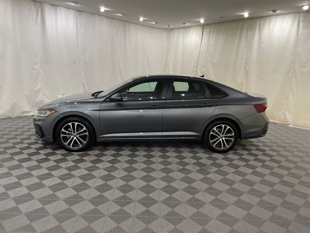 Used 2026 Platinum Gray Metallic Volkswagen Sport image 9
