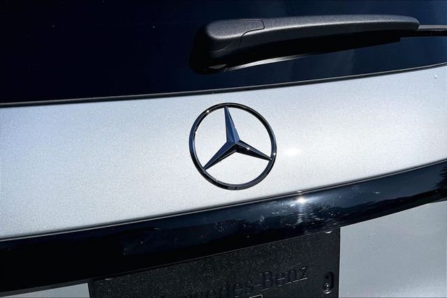 Used 2026 Silver Mercedes-Benz GLC 300 image 28