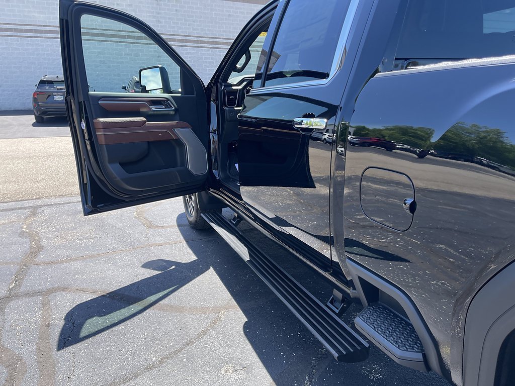 2025 GMC Sierra 2500HD Denali Ultimate - Photo 17