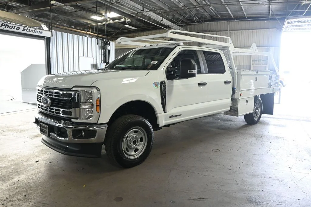 New 2026 Oxford White Ford XL image 5