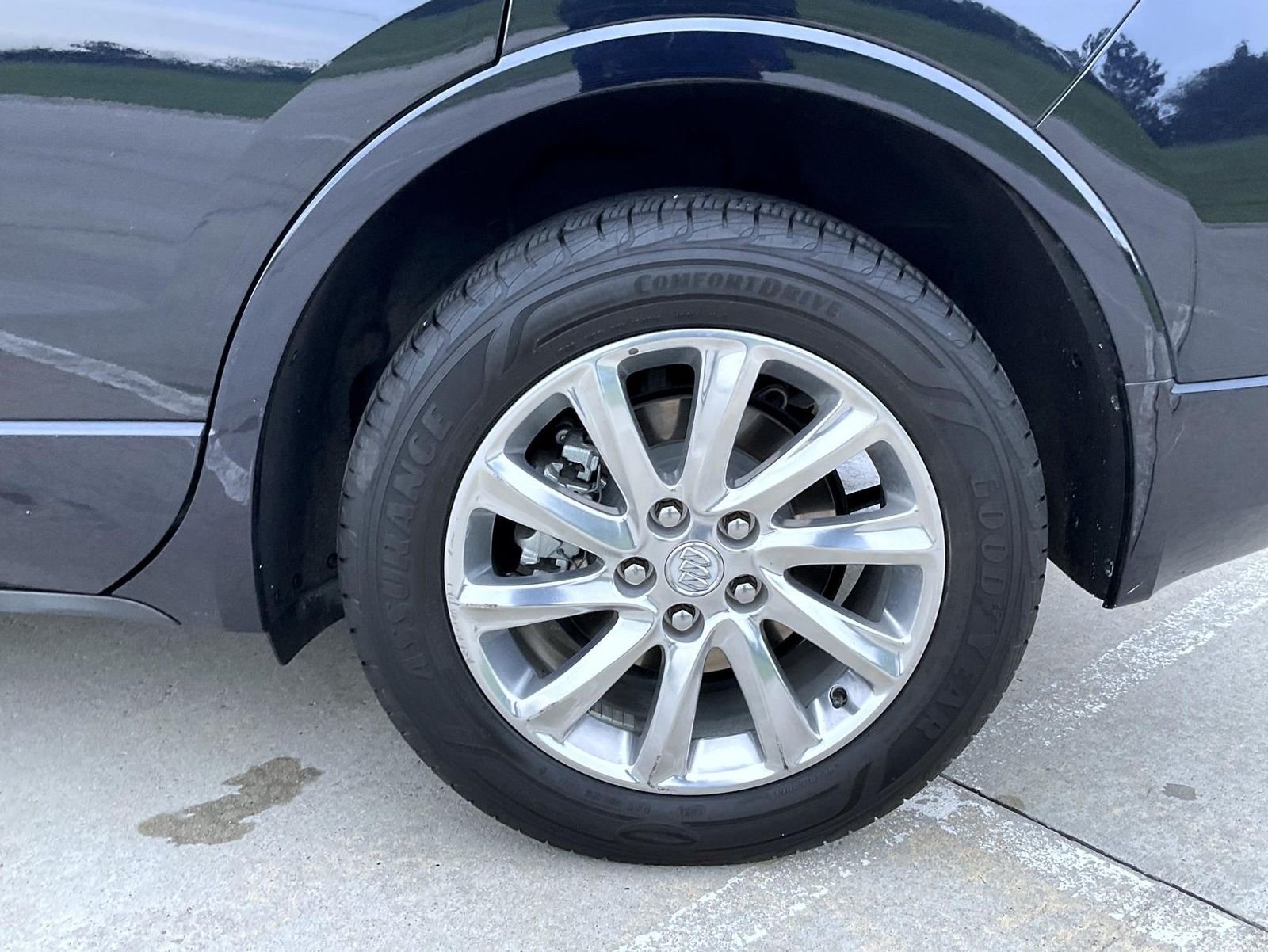 Used 2020 Blue Buick Essence image 22