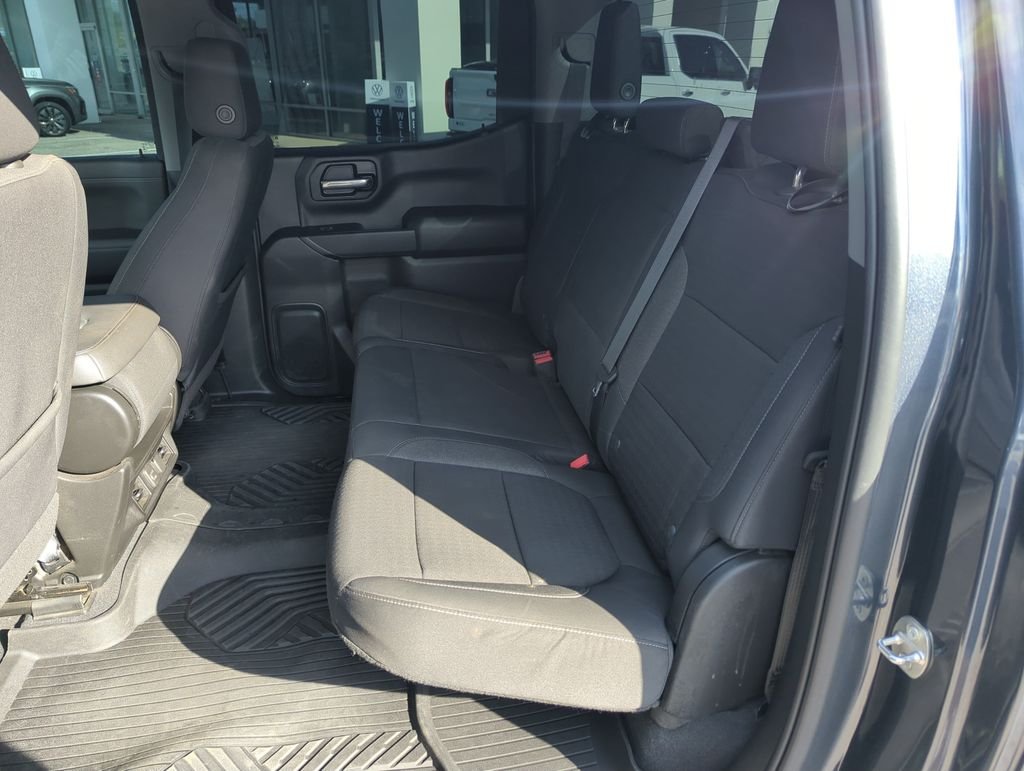 Used 2022 Gray Chevrolet LT image 28