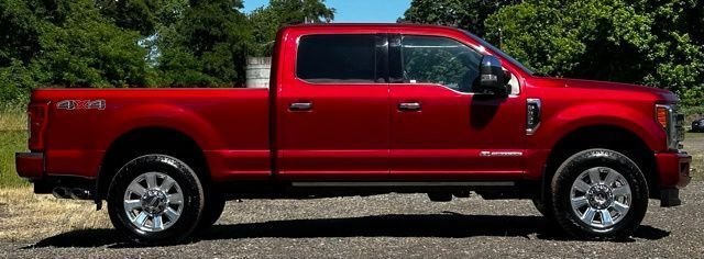 2019 Ford F-350 Super Duty Platinum - Photo 9