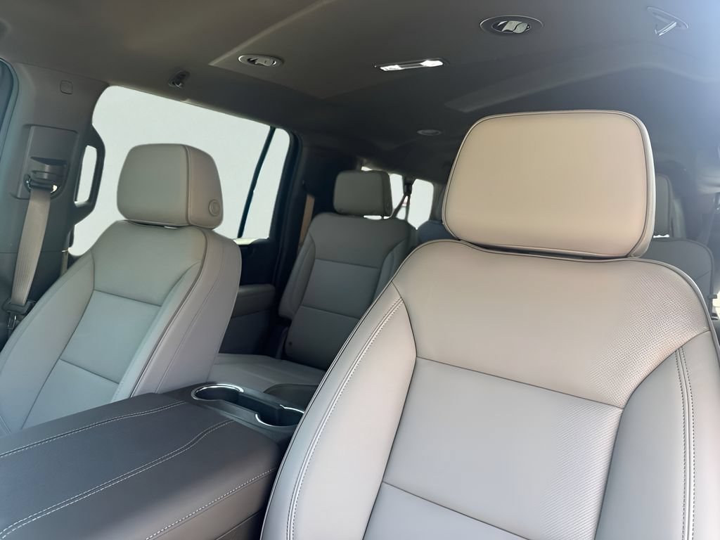 2026 GMC Yukon XL Elevation - Photo 10