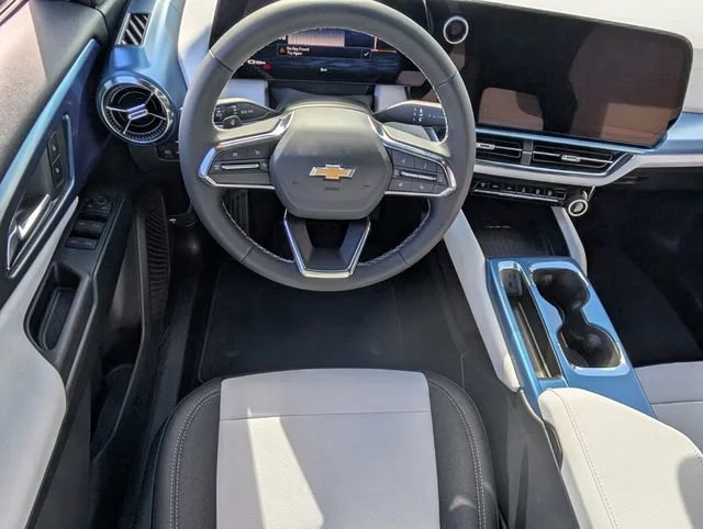 2026 Chevrolet Equinox EV 2LT - Photo 7