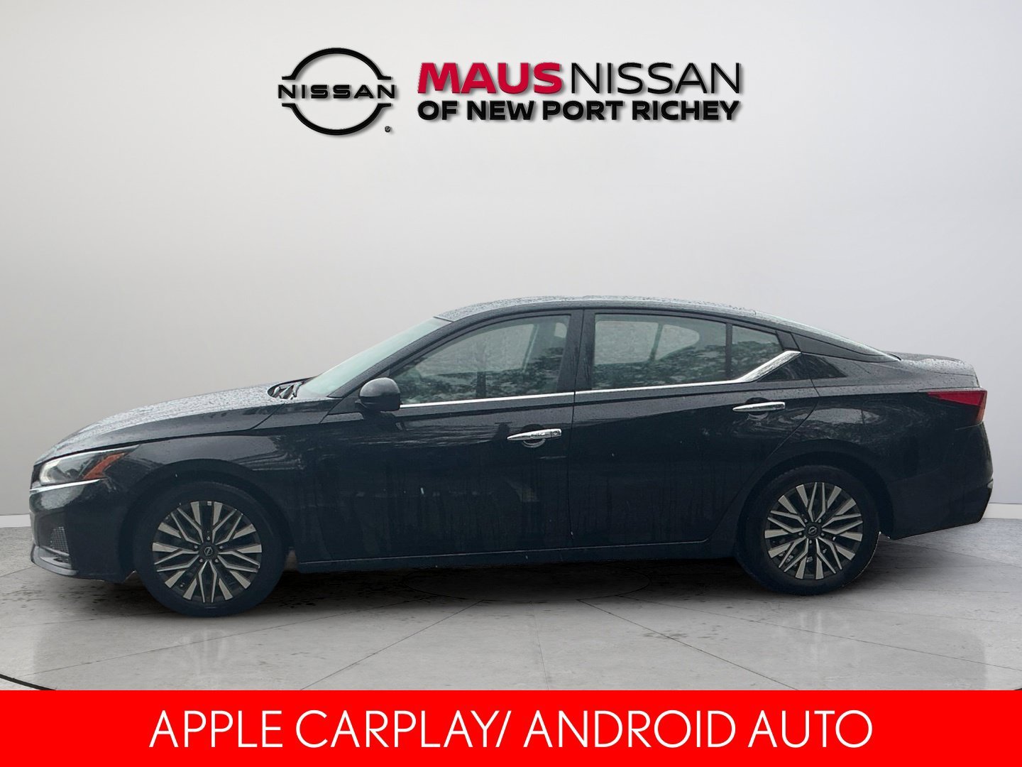 Certified Used 2025 Black Nissan 2.5 SV image 5