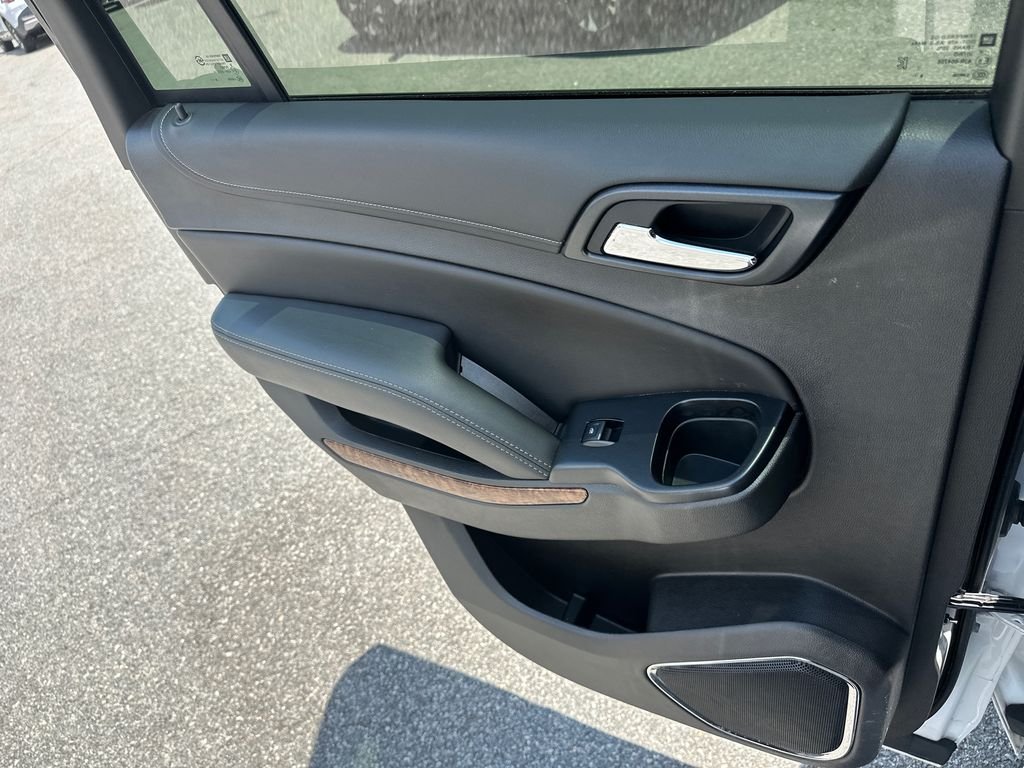 Used 2019  Chevrolet Premier image 24