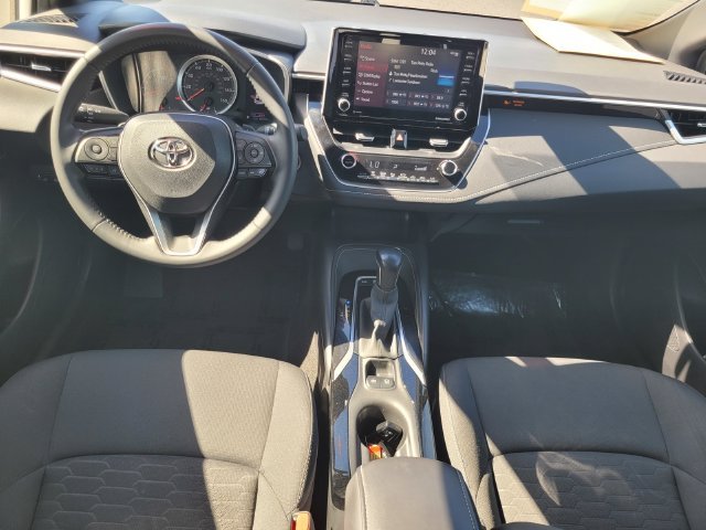 Used 2022 White Toyota SE Nightshade Edition image 16
