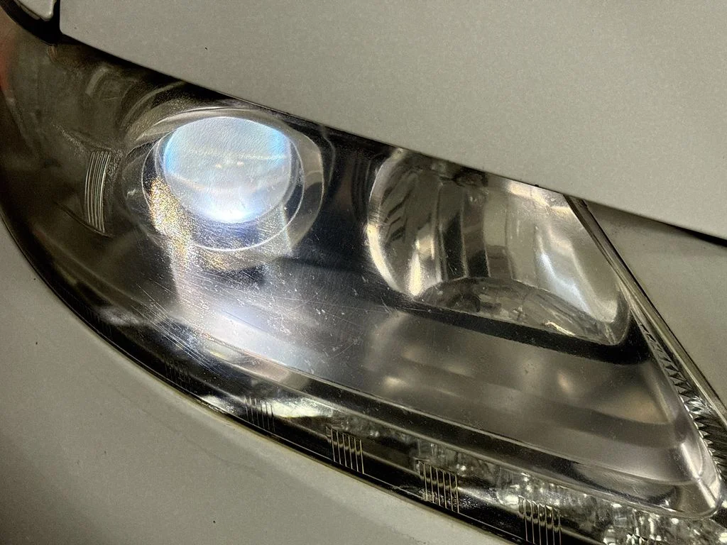 Used 2013 White Lexus 350 image 38