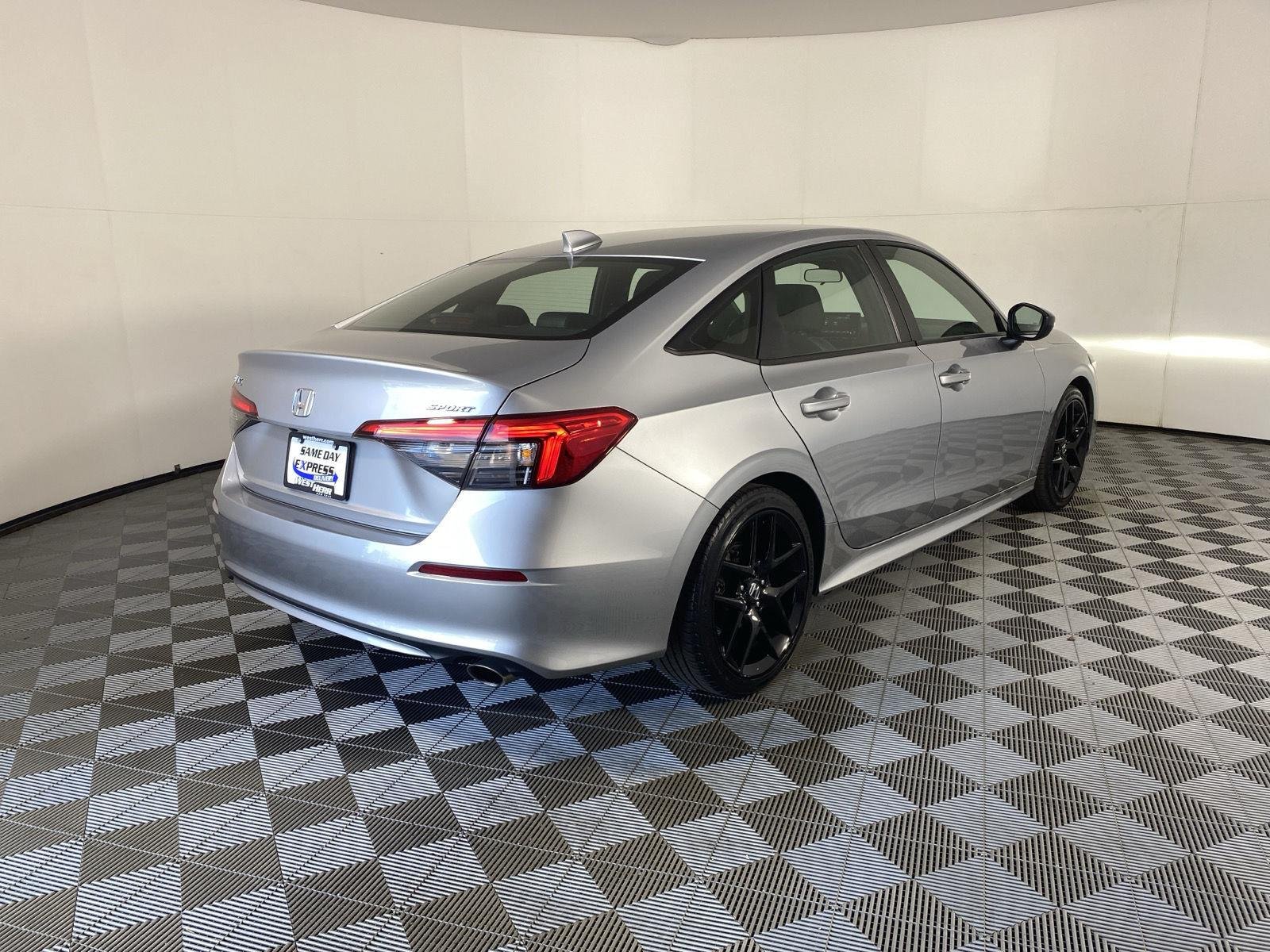 Used 2024 Lunar Silver Metallic Honda Sport image 8