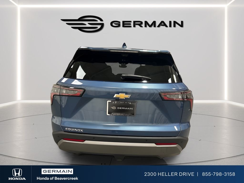 Used 2025 Lakeshore Blue Metallic Chevrolet LT image 7