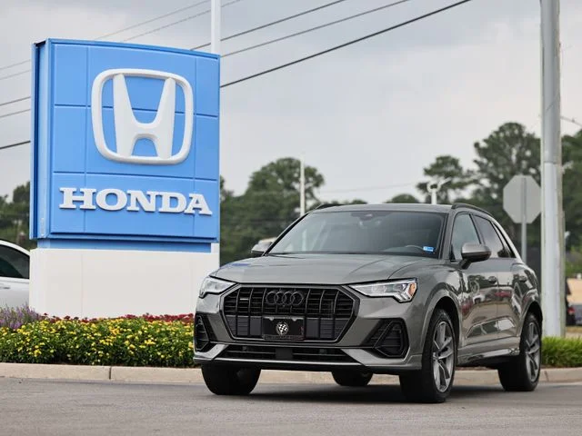 2022 Audi Q3 Premium Plus