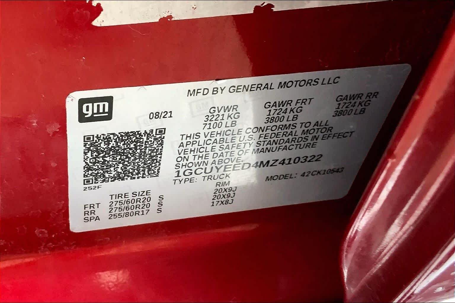Used 2021 CHERRY RED TINTCOAT Chevrolet RST image 36