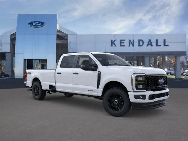 New 2026 Oxford White Ford XL image 7