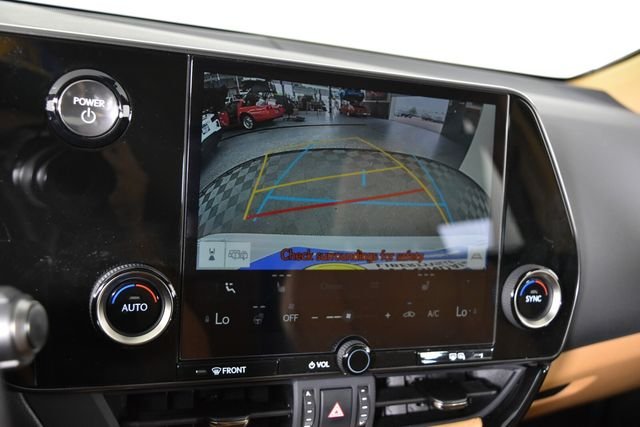 Used 2026 White Lexus 350h Base image 28