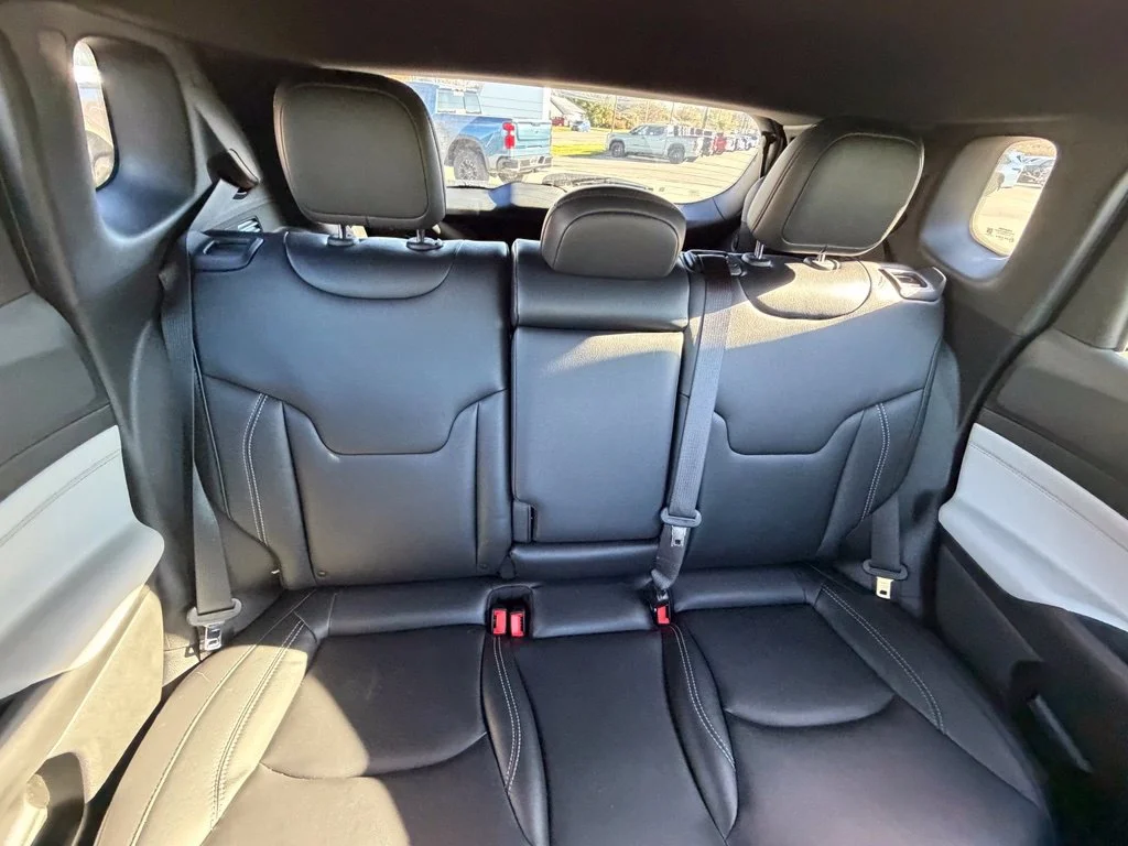 Used 2026 Black Jeep Limited image 34