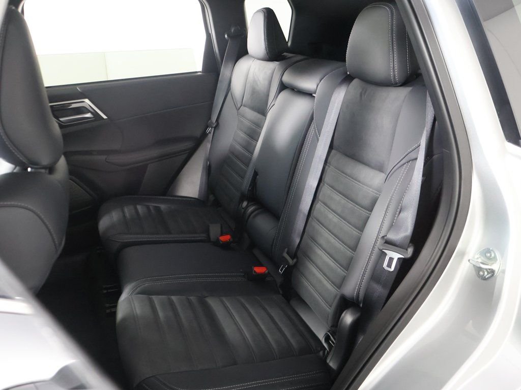 New 2026 Silver Mitsubishi SE 1.5T S-AWC image 35