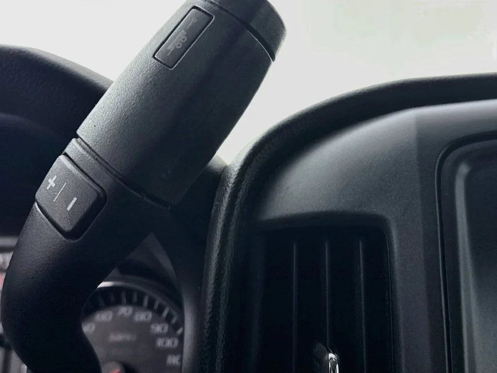 Used 2018 Black Chevrolet Custom image 19