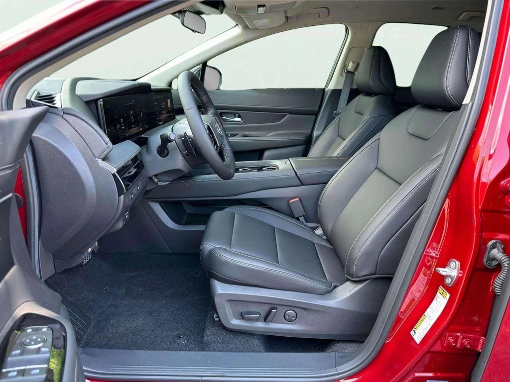 2025 Nissan Murano SV - Photo 13
