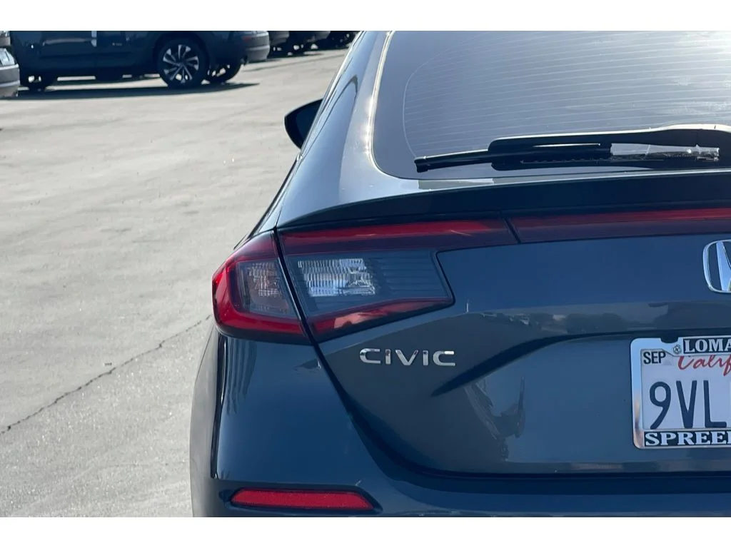 Used 2025 METEORITE GRAY METALLIC Honda Sport image 14