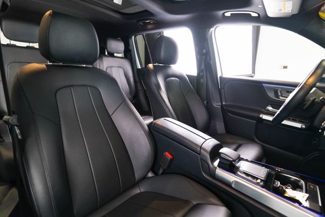 Certified Used 2021 White Mercedes-Benz GLB 250 image 14
