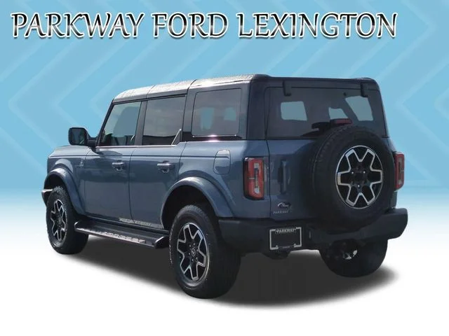 Used 2025 Gray Ford Outer Banks image 3
