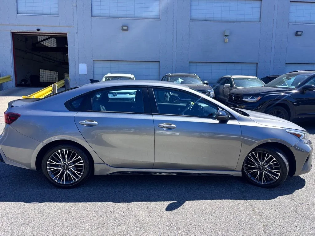 Used 2023 Gray Kia GT-Line image 5