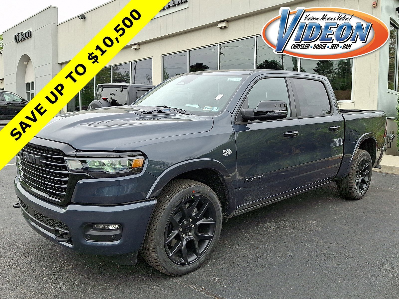 2026 RAM 1500 Laramie 4x4 Crew Cab 5'7's photo