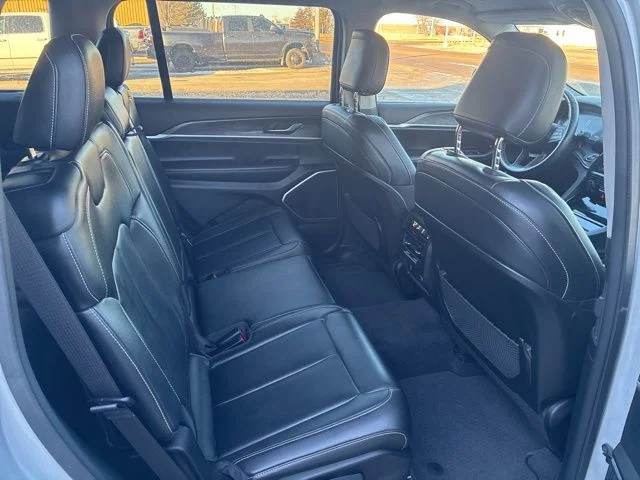Used 2021 Silver Jeep Limited image 29