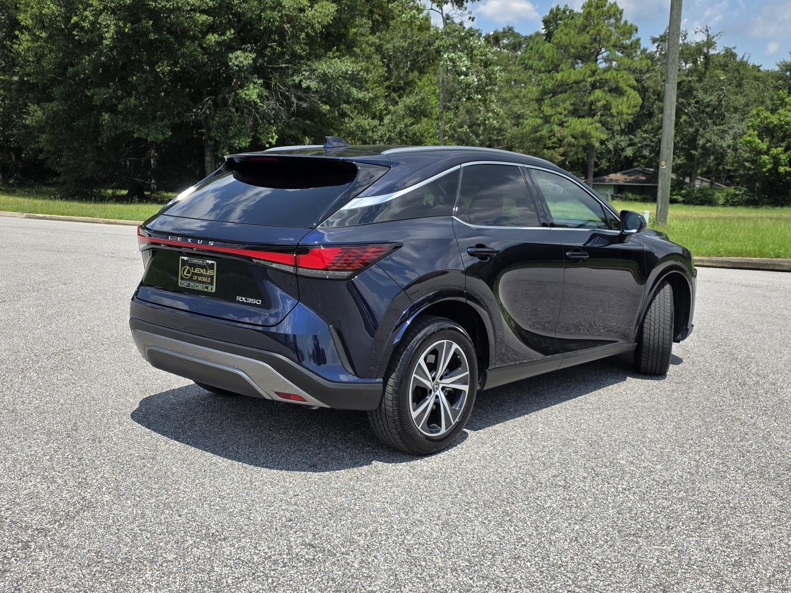 Certified Used 2025 Mica Lexus 350 Premium image 5