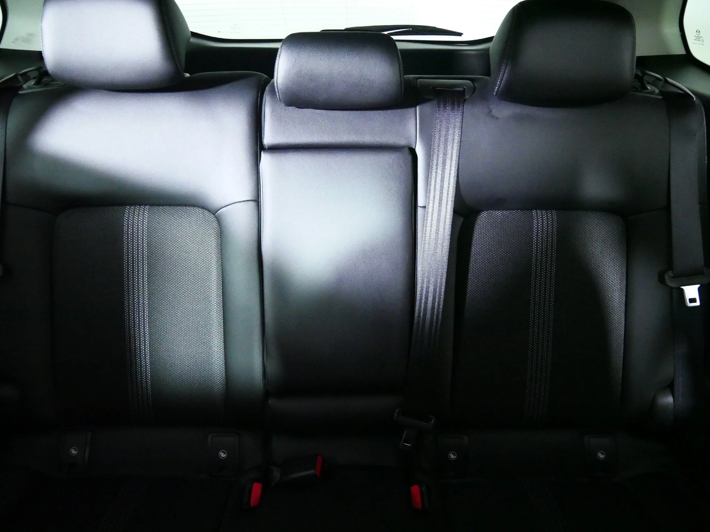 Used 2024 Wind Chill Pearl Mazda 2.5 S Preferred Package image 13