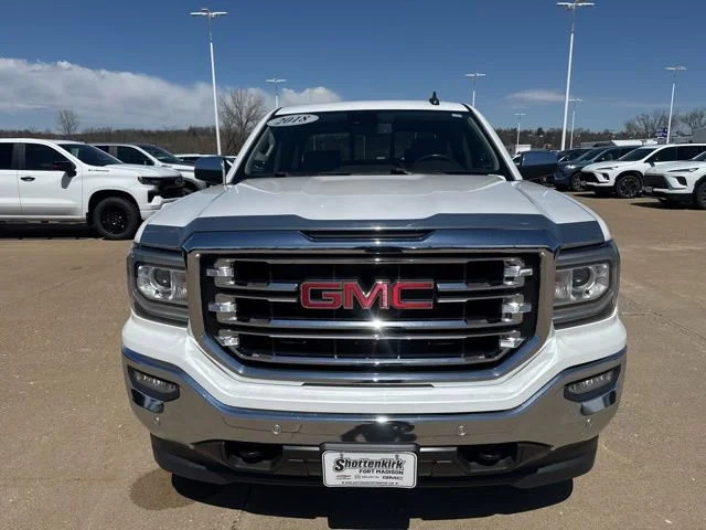 Used 2018 WHITE FROST TRICOAT GMC SLT image 11