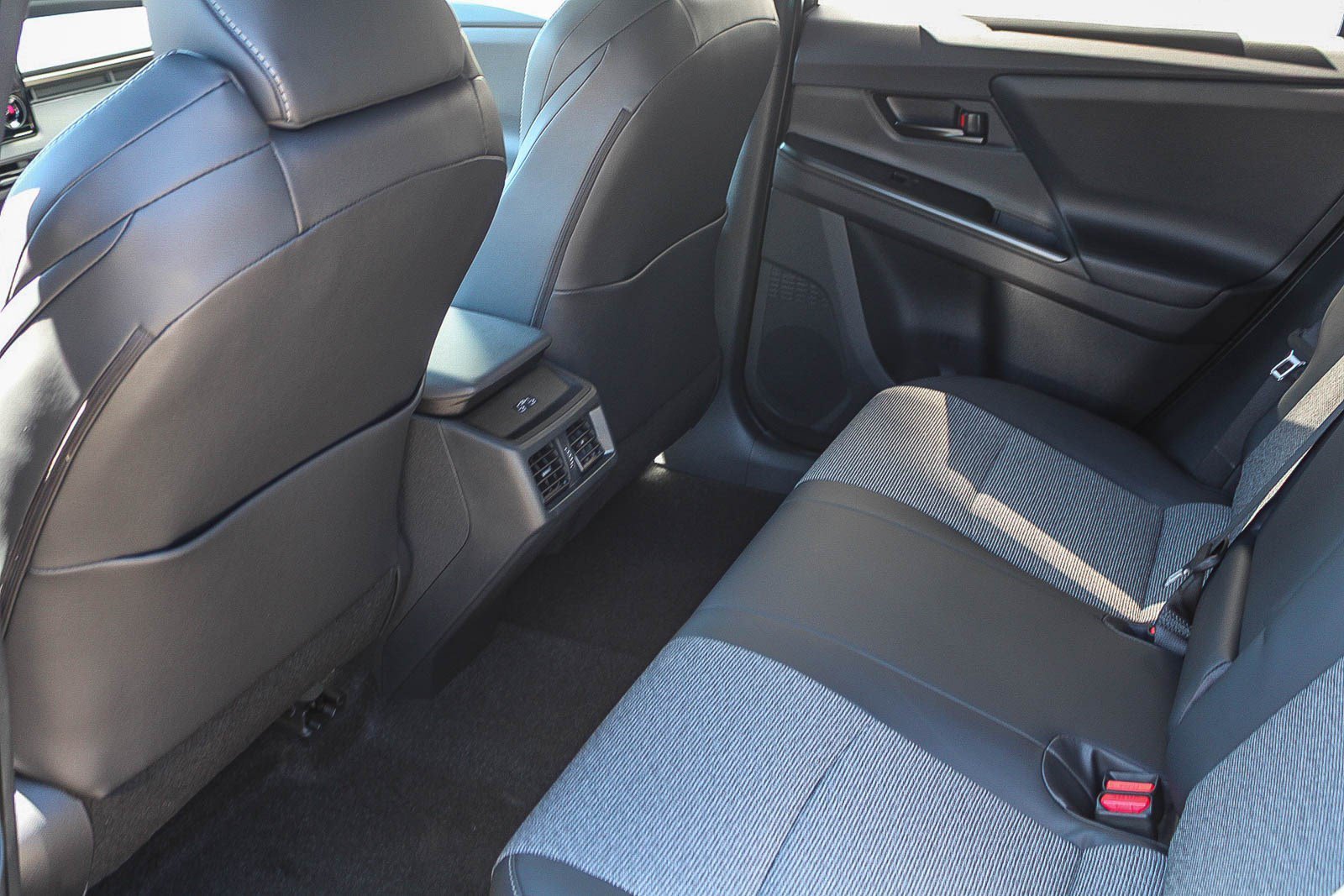 New 2026 Midnight Black Metallic Toyota  XLE image 21