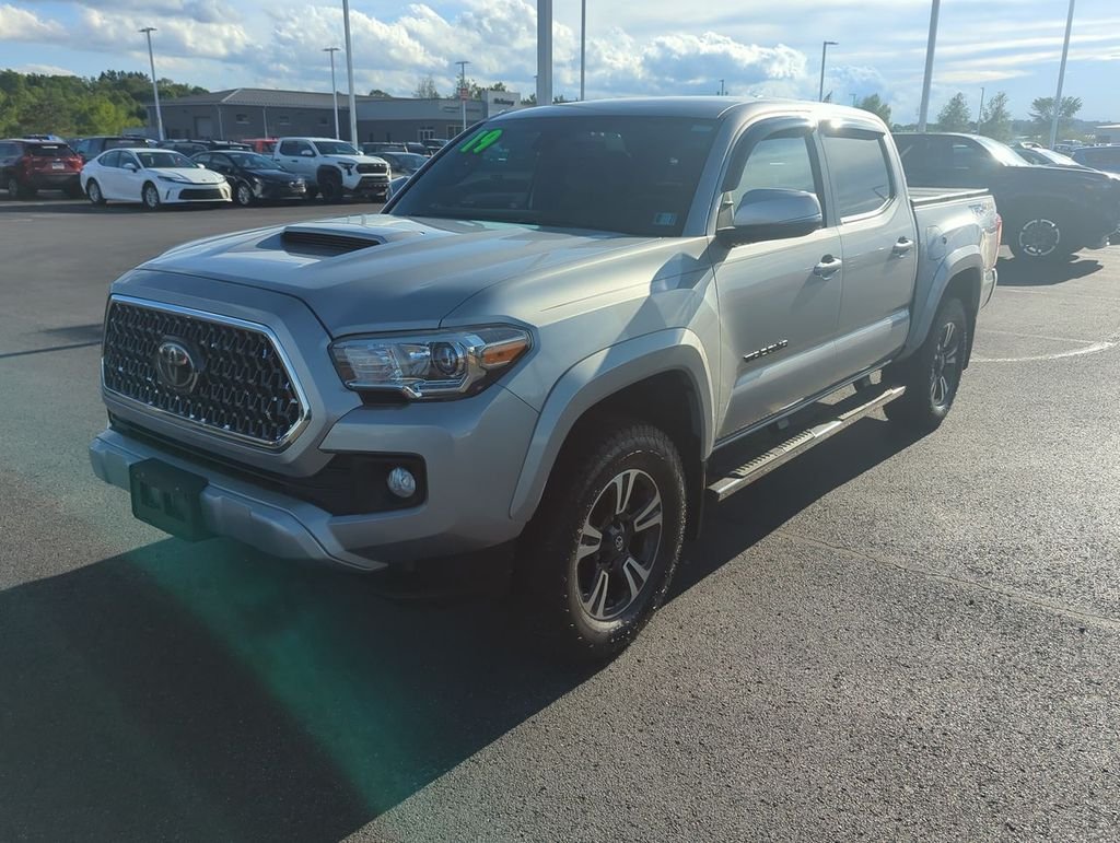 Used 2019  Toyota TRD Sport image 4
