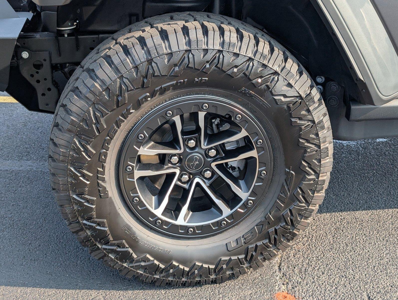 Used 2026 Granite Crystal Metallic Clearcoat Jeep Willys image 11