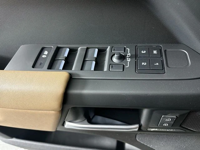 New 2026 Black Land Rover S image 19