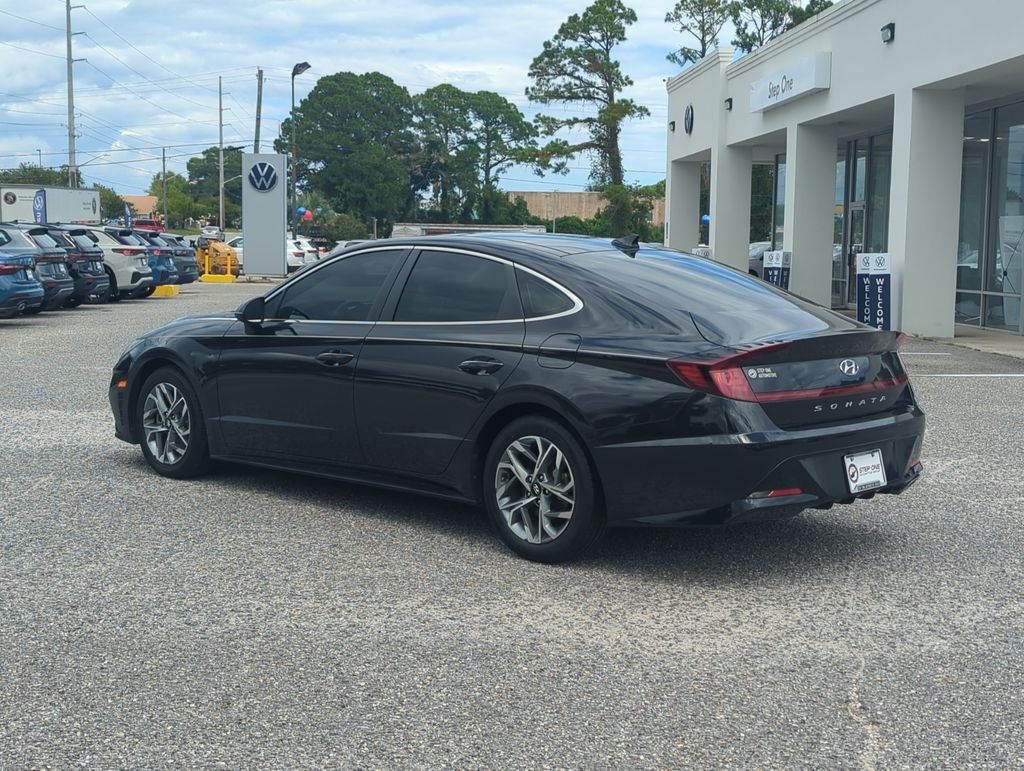 Used 2023 Blue Hyundai SEL image 5