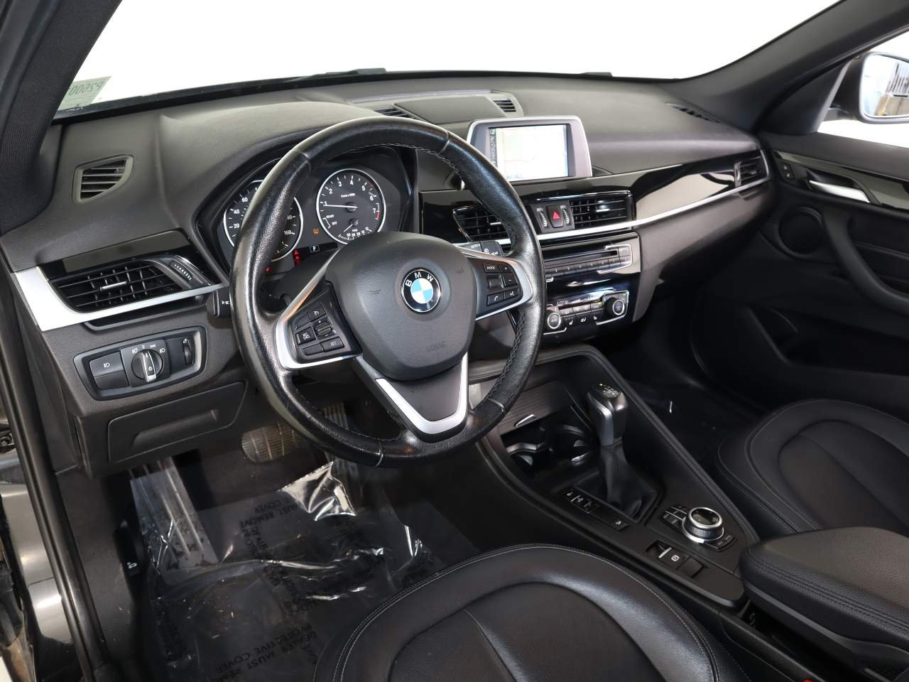 Used 2017 Jet Black BMW xDrive28i image 12