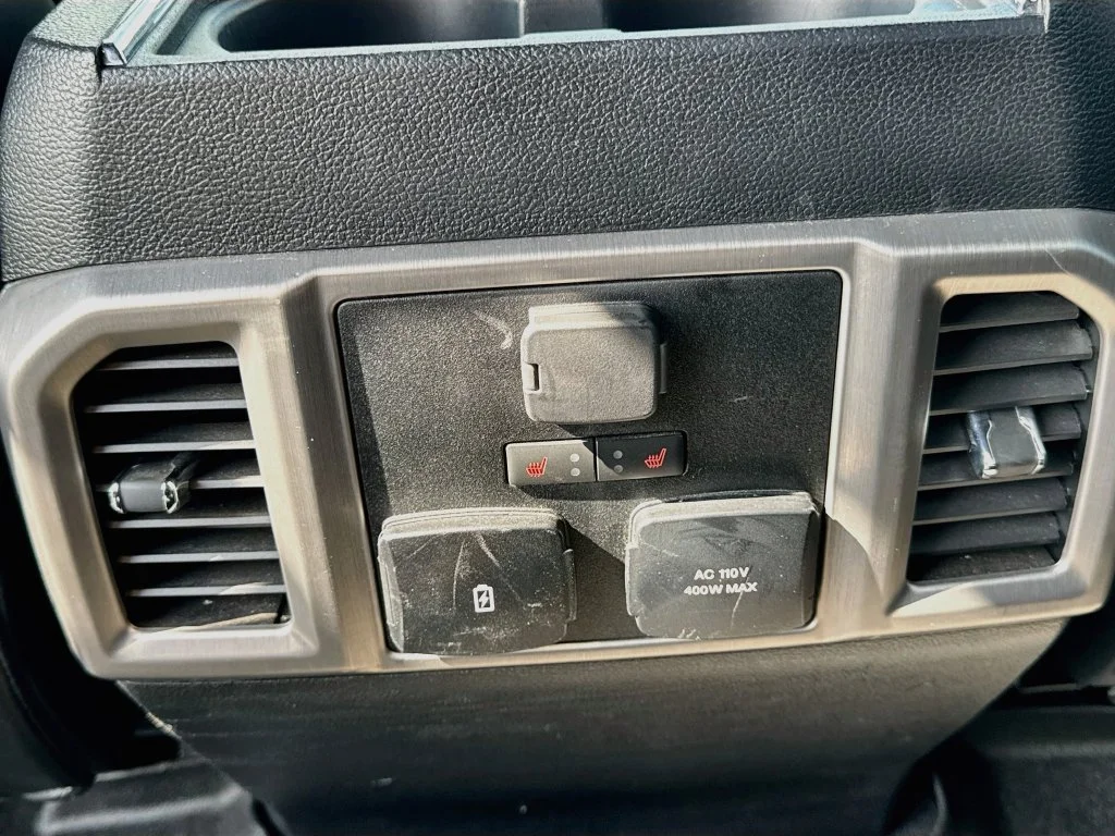 Used 2021 Black Ford Platinum image 29