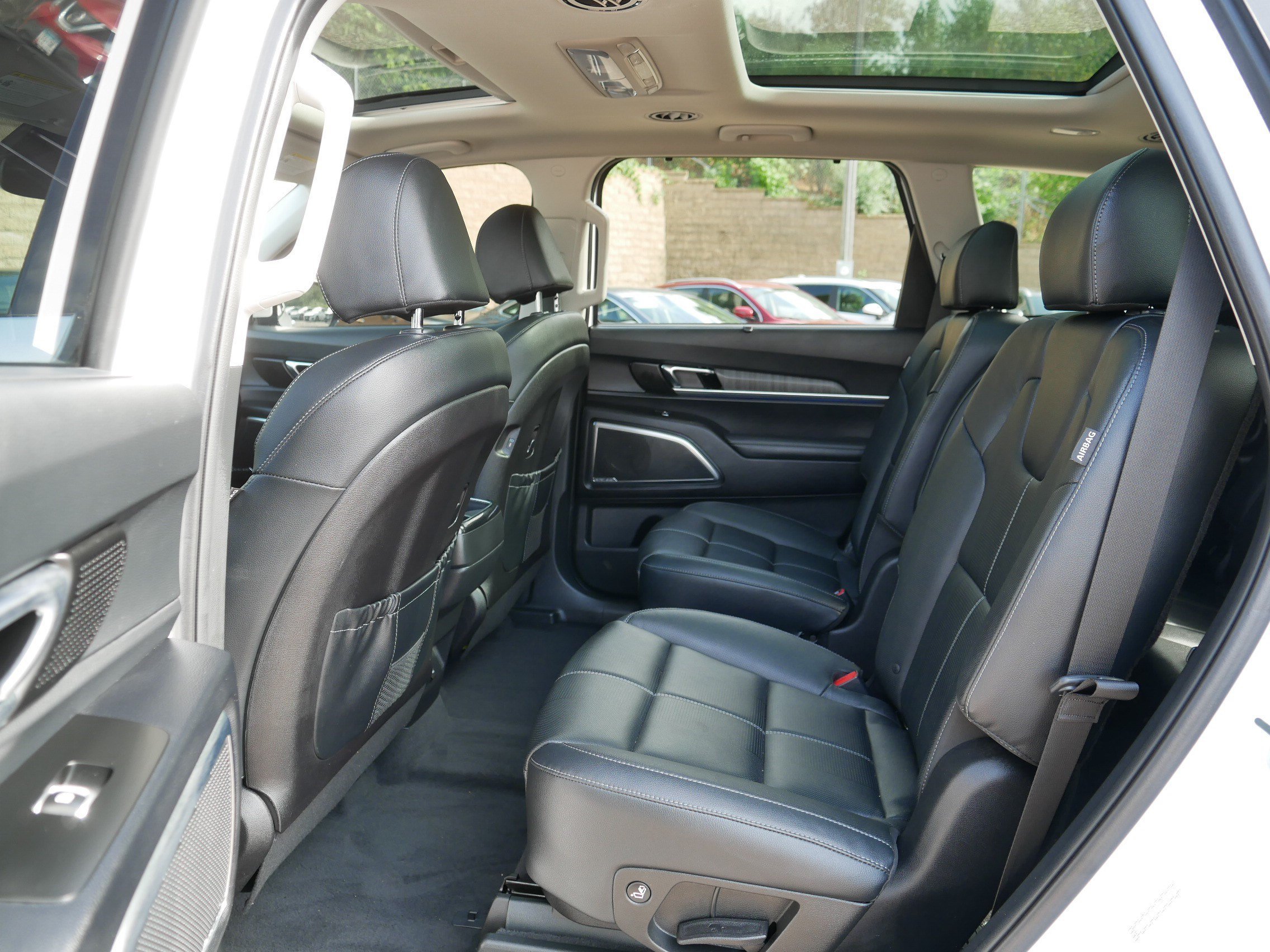 Certified Used 2024 Glacial White Pearl Kia SX image 36