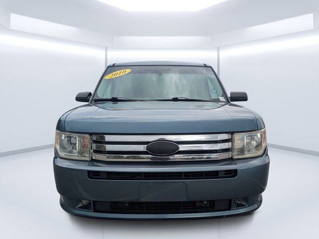 Used 2010 White Ford SE image 8