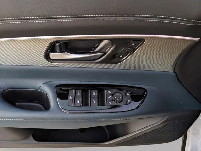2026 Nissan Murano Platinum - Photo 16
