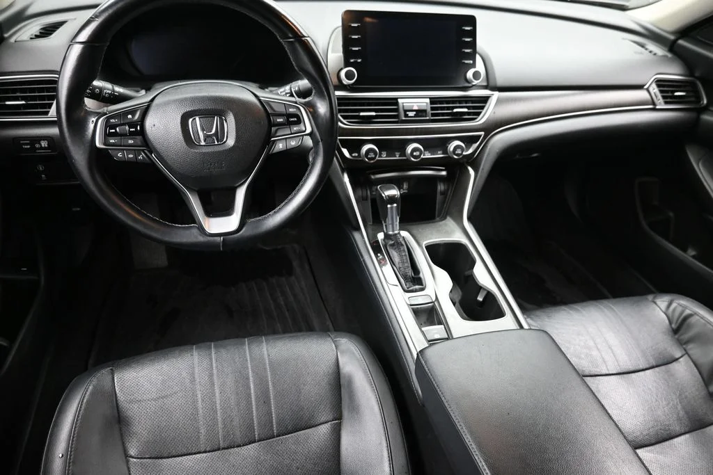 Used 2018 Black Honda EX-L image 15